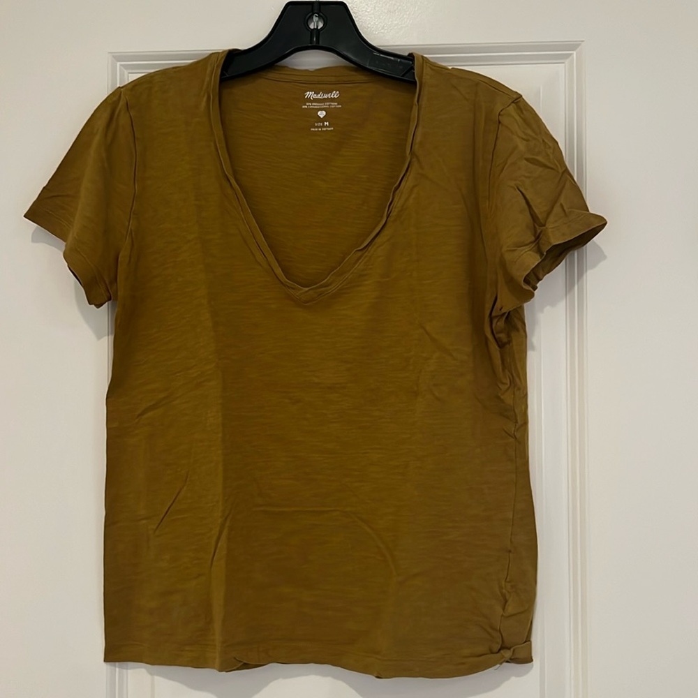 Madewell; Olive green tshirt